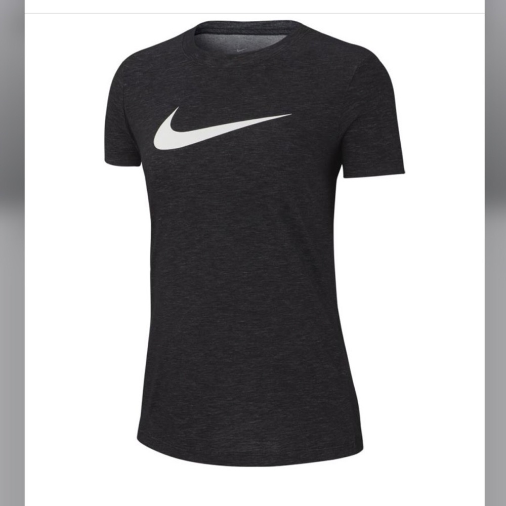 NWT Nike T-Shirt